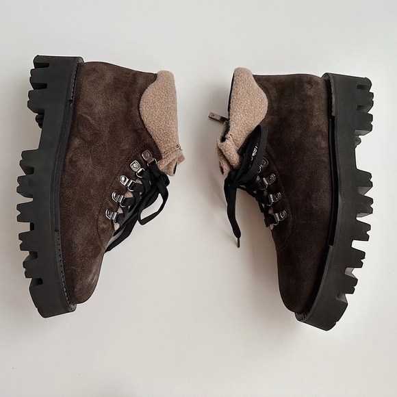 ✨New AQUATALIA Angie Suede & Recycled Cashmere Lace Up Lugged Booties 8.5M - Picture 5 of 10